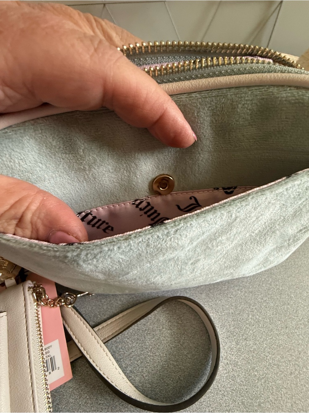 Juicy Couture soft sage green Crossbody Bag with Pink Logo and Coin Pouch - Picture 14 of 16